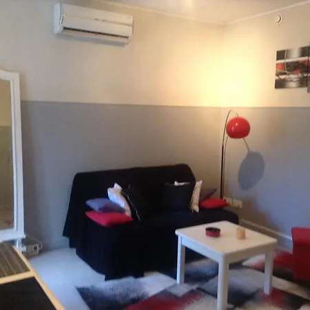 Jean-michel Apartmán *
